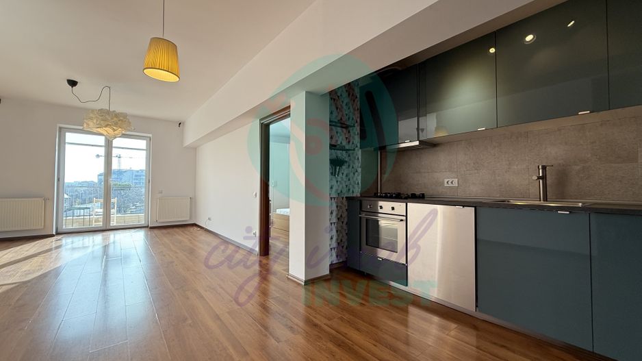 Apartament 3 camere modern – 2015, luminos - Poză 1