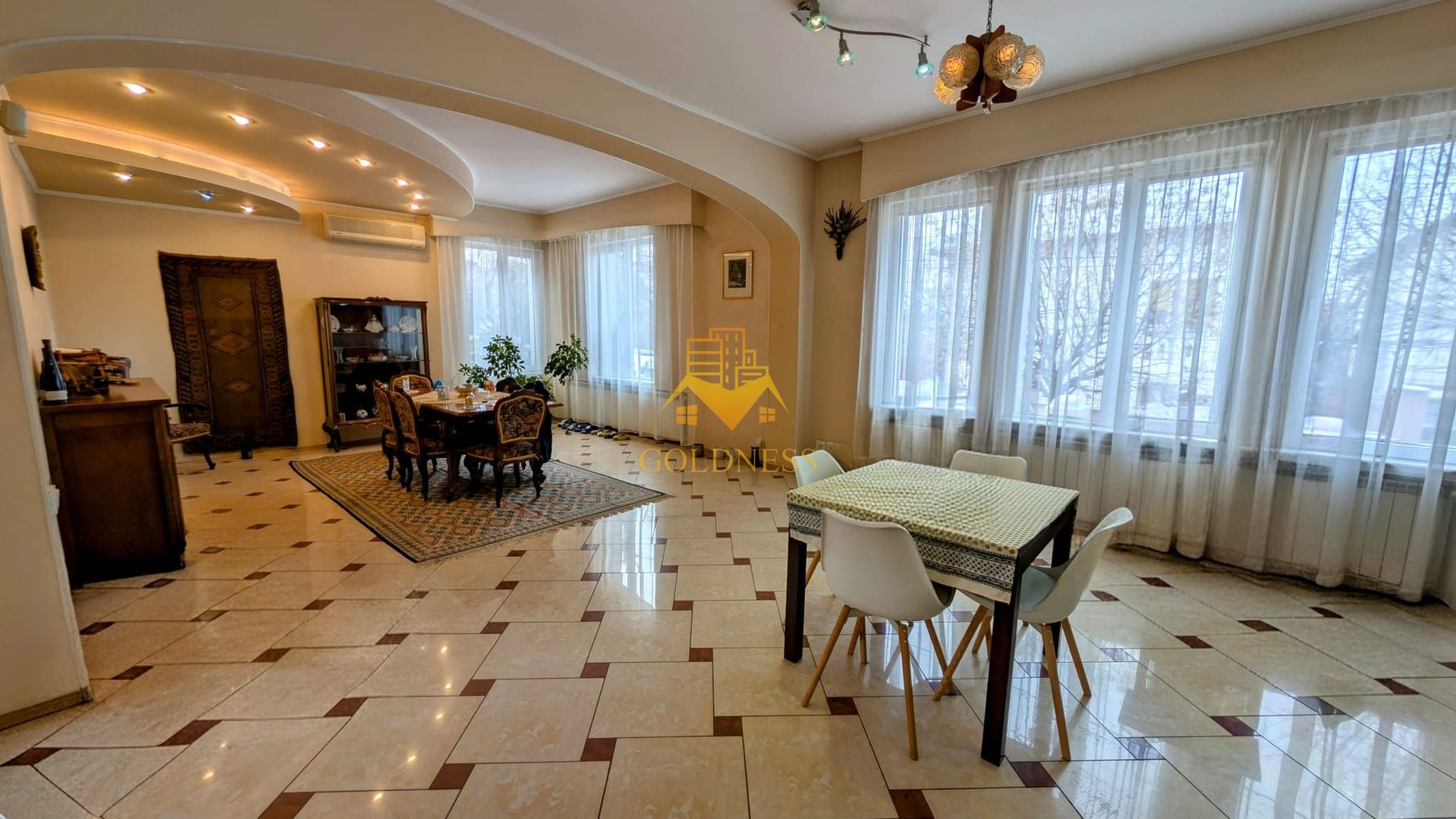 Vila, 6 Camere, 365 mp, 4 bai, Andrei Muresanu, Constantin Brancusi - Poză 5