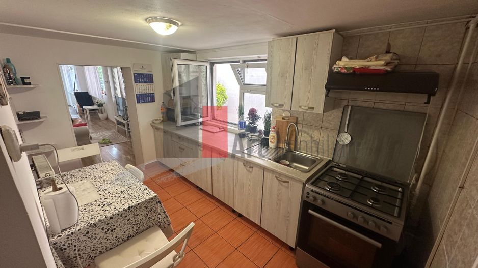 Casă Primitoare pentru Familii – Oferă Spațiu și Confort - Poză 19