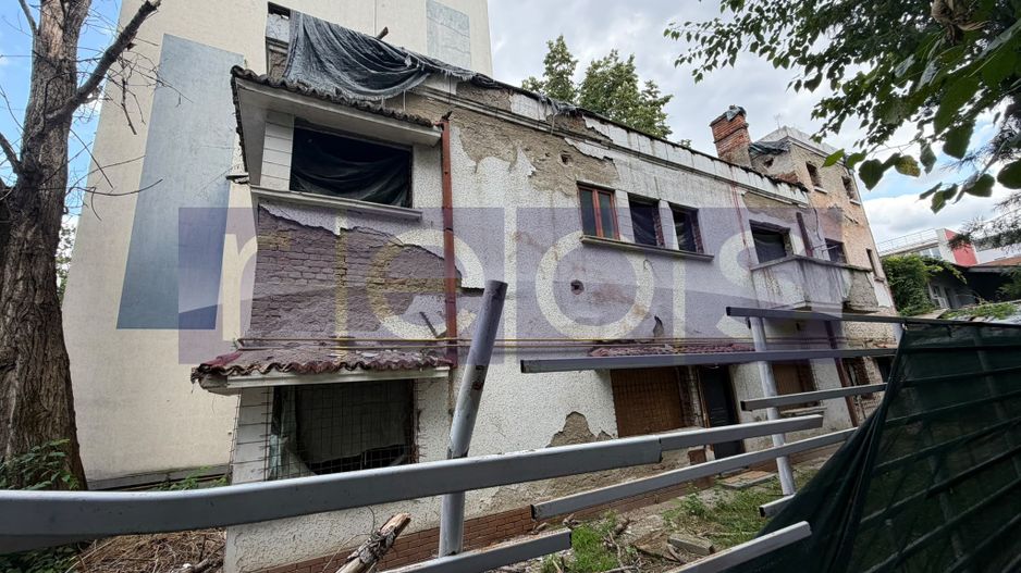 VANZARE TEREN CU VILA INDIVIDUALA DOROBANTI-FLOREASCA | 204MP | - Poză 13