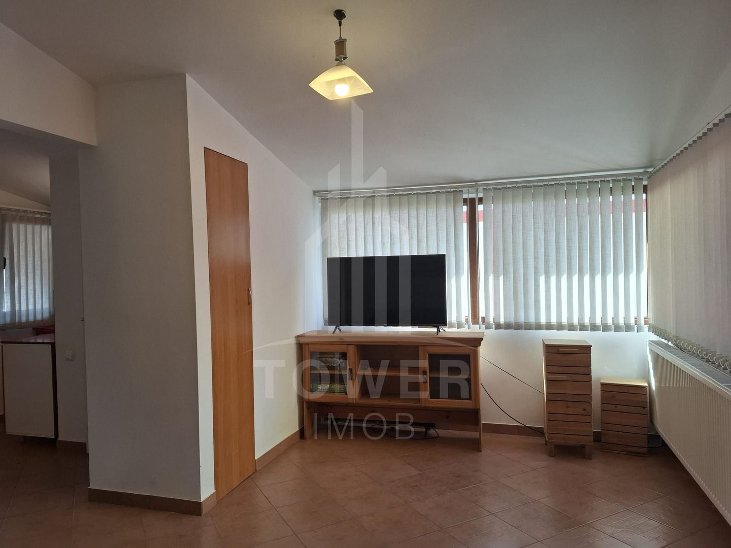 De vânzare casă în Orlat, cu teren generos de 2200 mp și panoramă deosebită! - Poză 8
