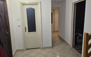 Inchiriez casa in Sanpetru - Poză 14