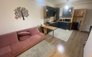 Apartament in centru vechi- Renovat complet- Pretabil investitie - Poză 3