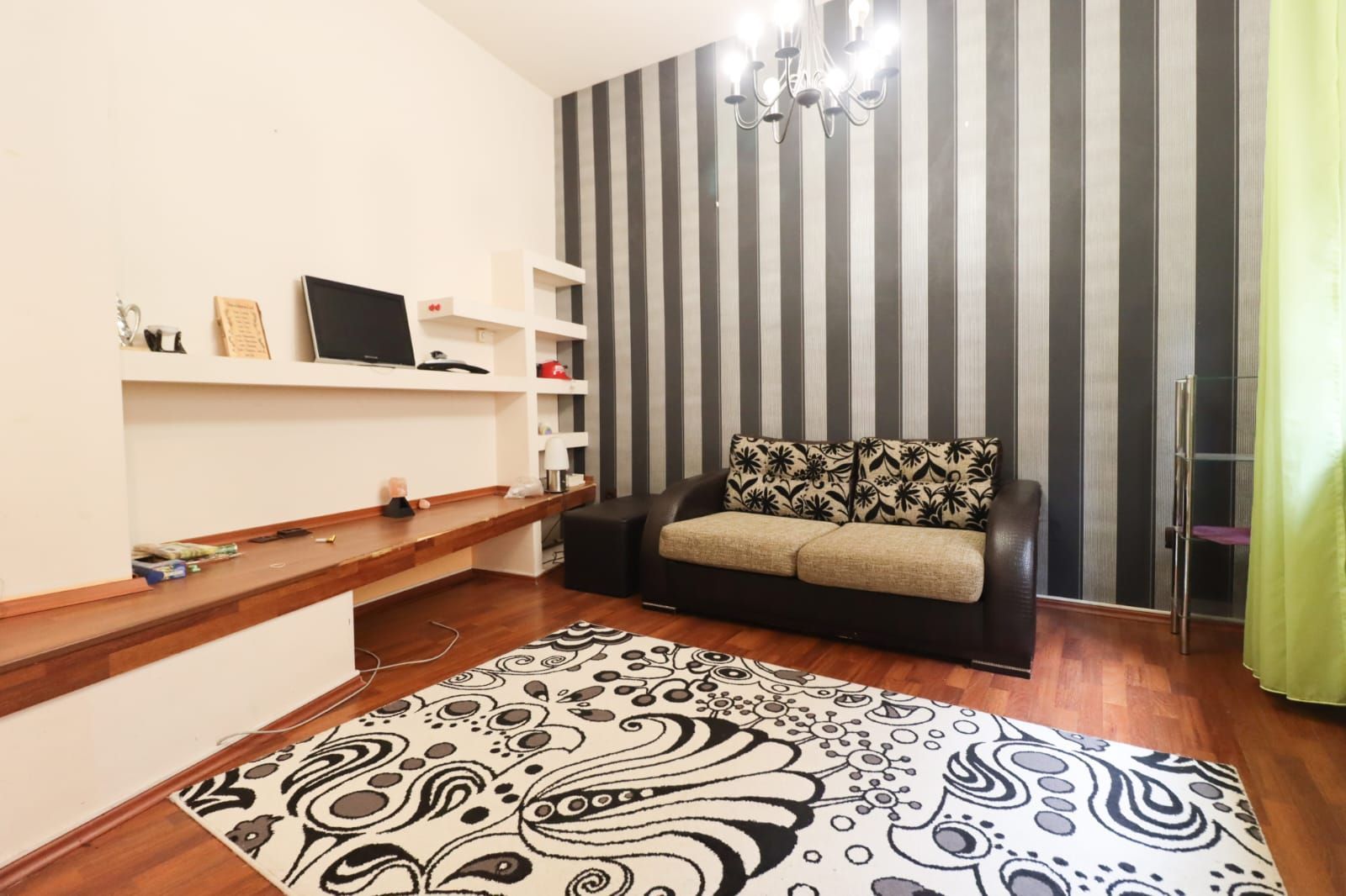 URGENT!, SOLIDA, CONSOLIDATA, BINE COMPARTIMENTATA, CURTE, NEGOCIABIL - Poză 1