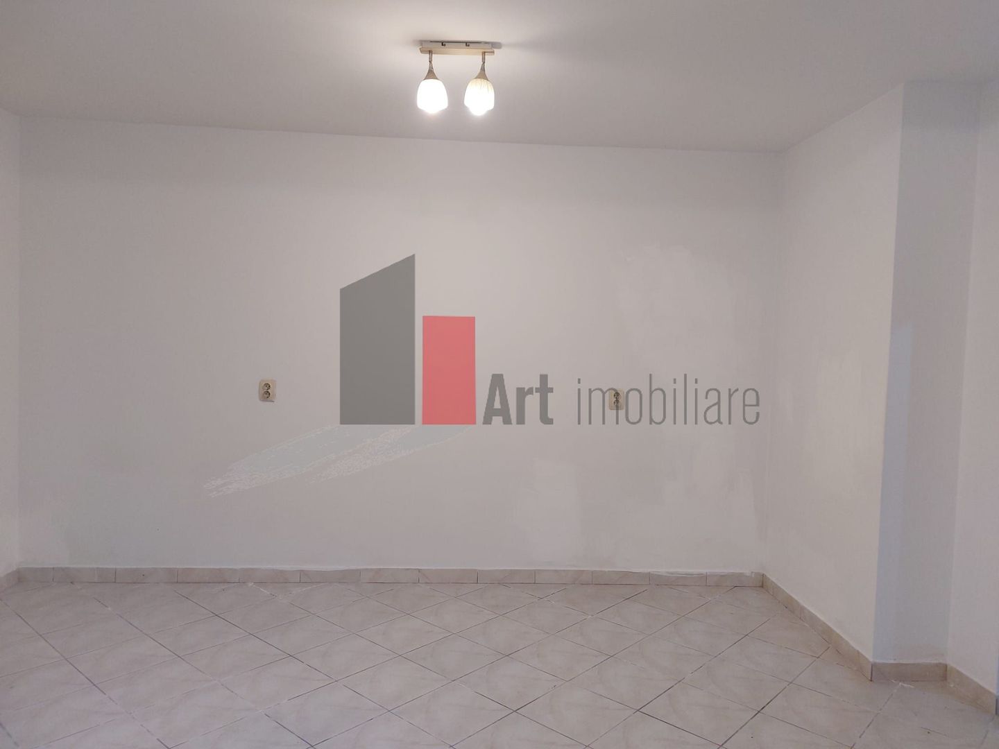 Spatiul "SOTOA",  47 mp, intrare exclusiva in vila, birouri/comercial - Poză 7