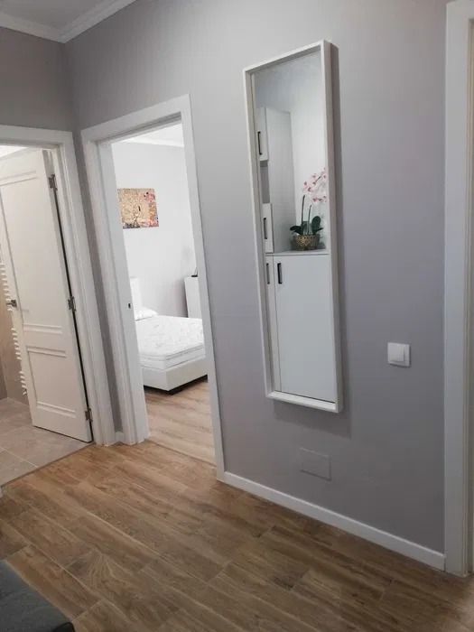 GARSONIERA LUJERULUI, BLOC NOU, CENTRALA, METROU, BUCATARIE INCHISA - Poză 5