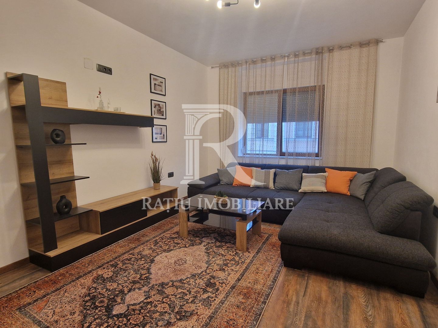 Apartament cu 2 camere | Ultracentral | Oradea - Poză 6