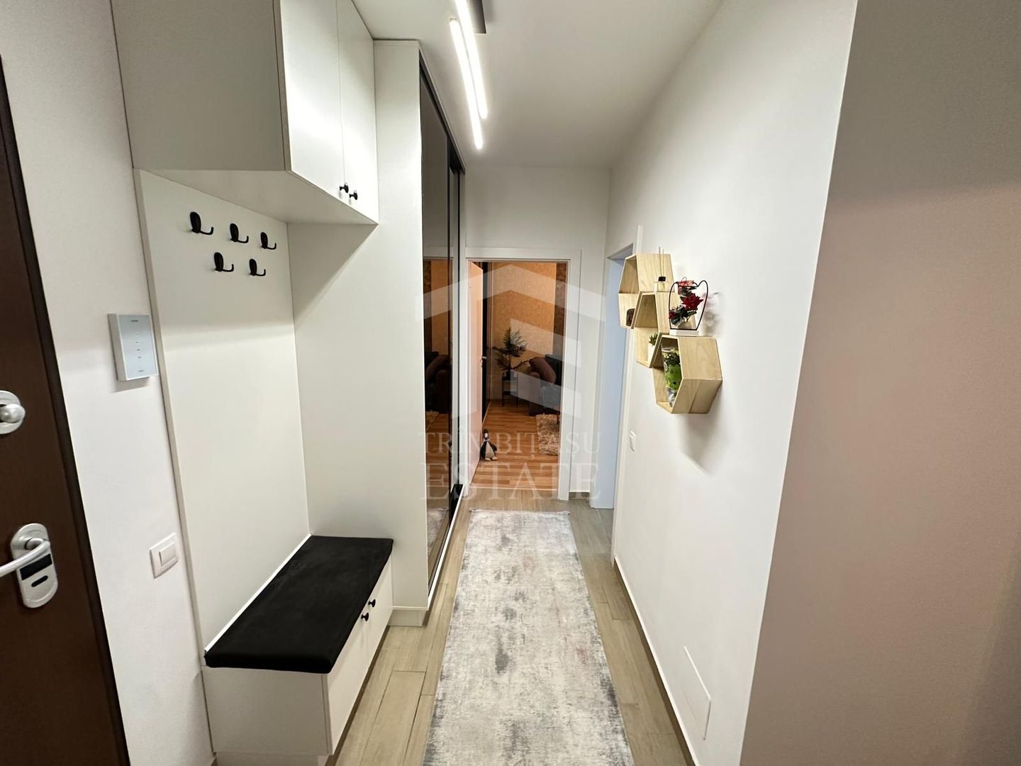 Apartament 2 camere cu loc de parcare si terasa EvoCasa Optima Titan - Poză 15