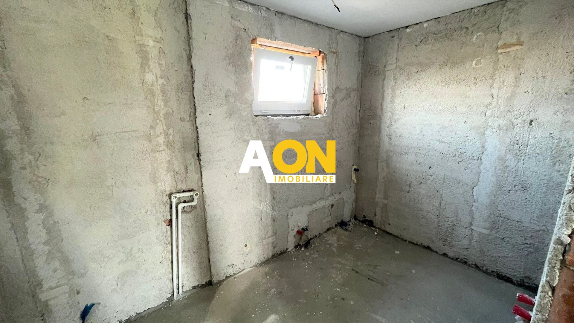 Casa de vanzare, S+P+M, 6 Camere, 2 Bai - Poză 19