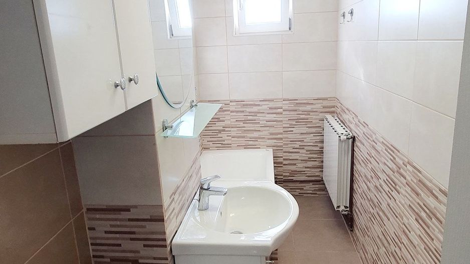 Apartament 3 camere, renovat, lângă Primăria Buftea - Poză 6