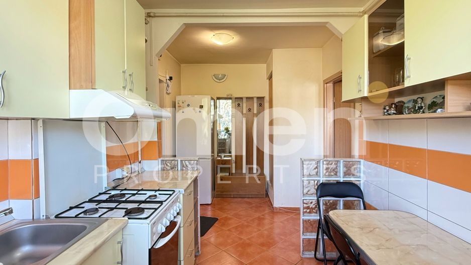 Închiriez apartament 2 camere zona Centrul Universitar Nord - Poză 3