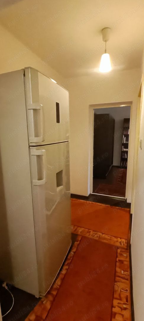 Apartament 3 camere  de inchiriat - Poză 8