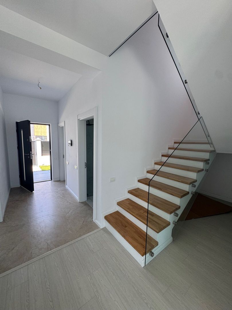 Vila Individuala Otopeni, CURTE 400m2, 5 CAMERE, penny Odaile - Poză 21