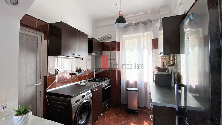 Apartament 3 camere in vila, curte comuna - Calea Mosilor - Poză 11