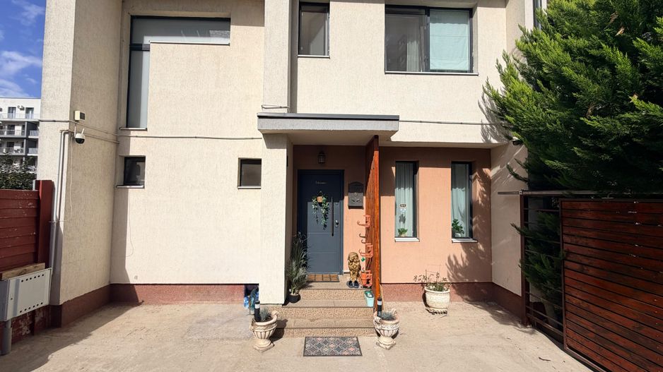 Casă / Vilă cu 4 camere de vânzare în zona Theodor Pallady - Poză 2