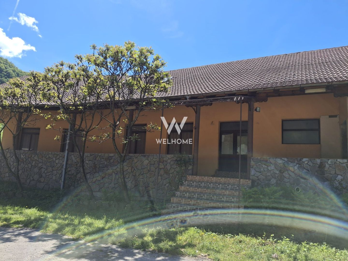 Restaurant-Pensiune de vanzare, Raul Vadului, Sibiu, Valea Oltului - Poză 2
