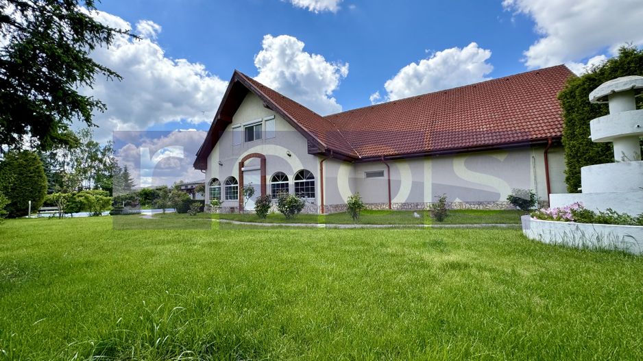 VANZARE VILA UNICA | PISCINA | TEREN 2.200 MP | CORBEANCA | OSTRATU - Poză 1