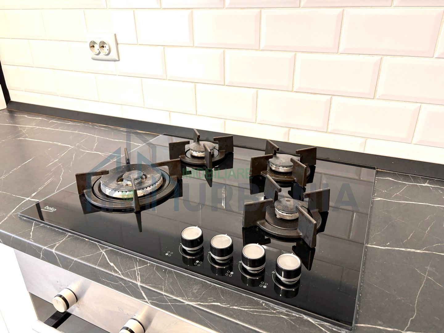 Chirie, Bloc Nou, O camera - Decomandat, Capat CUG - 330 EUR - Poză 7