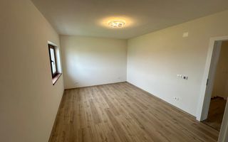 Duplex cu camera pe parter - Poză 25