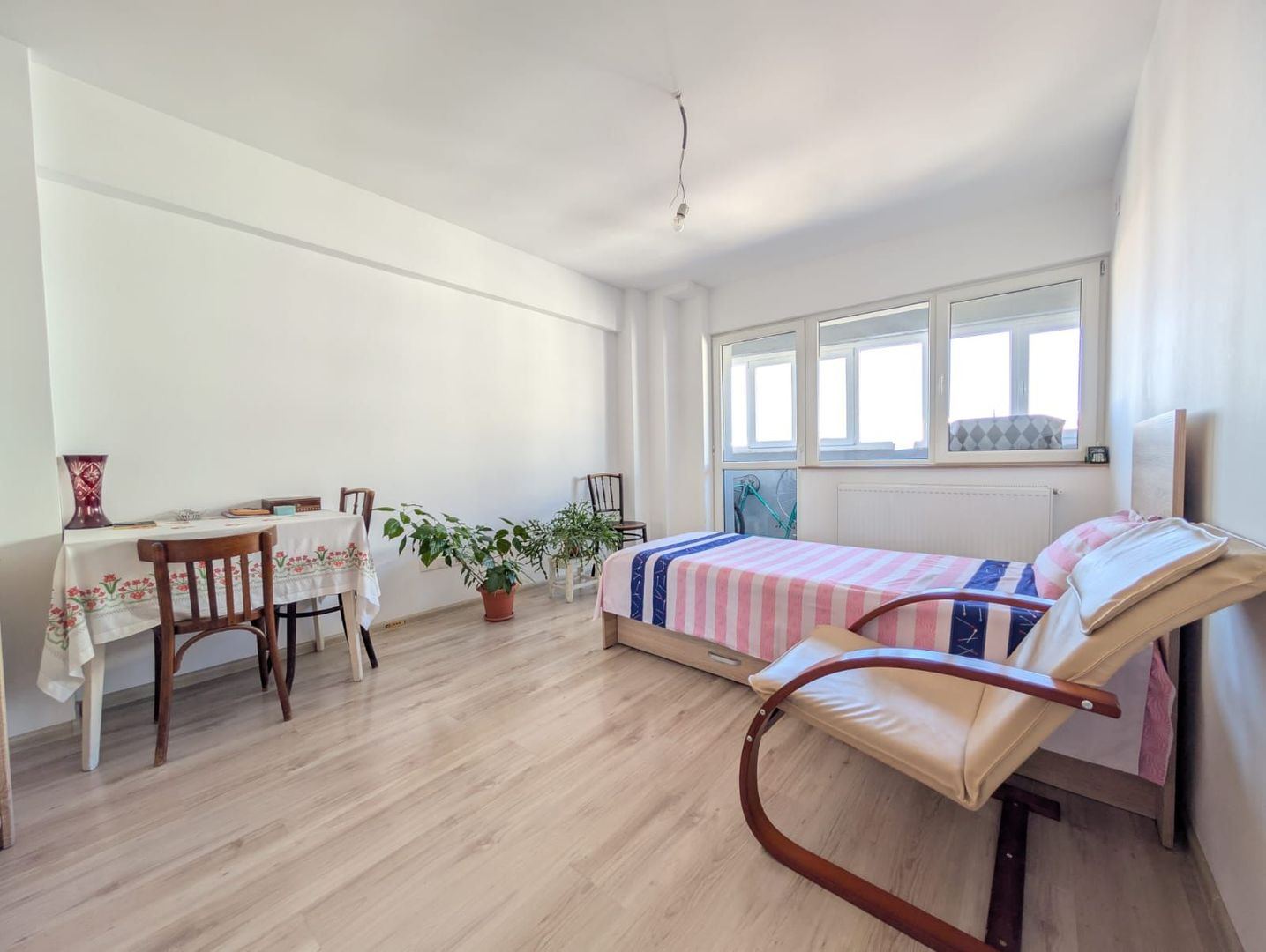 Apartament decomandat 3 camere Sector 3 Titan-Th. Pallady - Poză 2