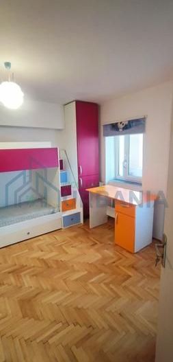 Apartament 3 camere, 2 băi, Dacia Bicaz, Iași – 88 mp, etaj 3/8, renovat - Poză 3