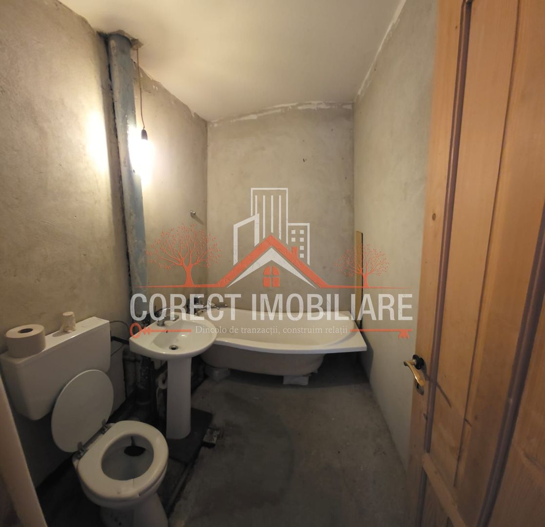 Apartament 4 camere – 70 mp utili + pod 30 mp – Etaj 5 – Preț 48.000 € - Poză 5