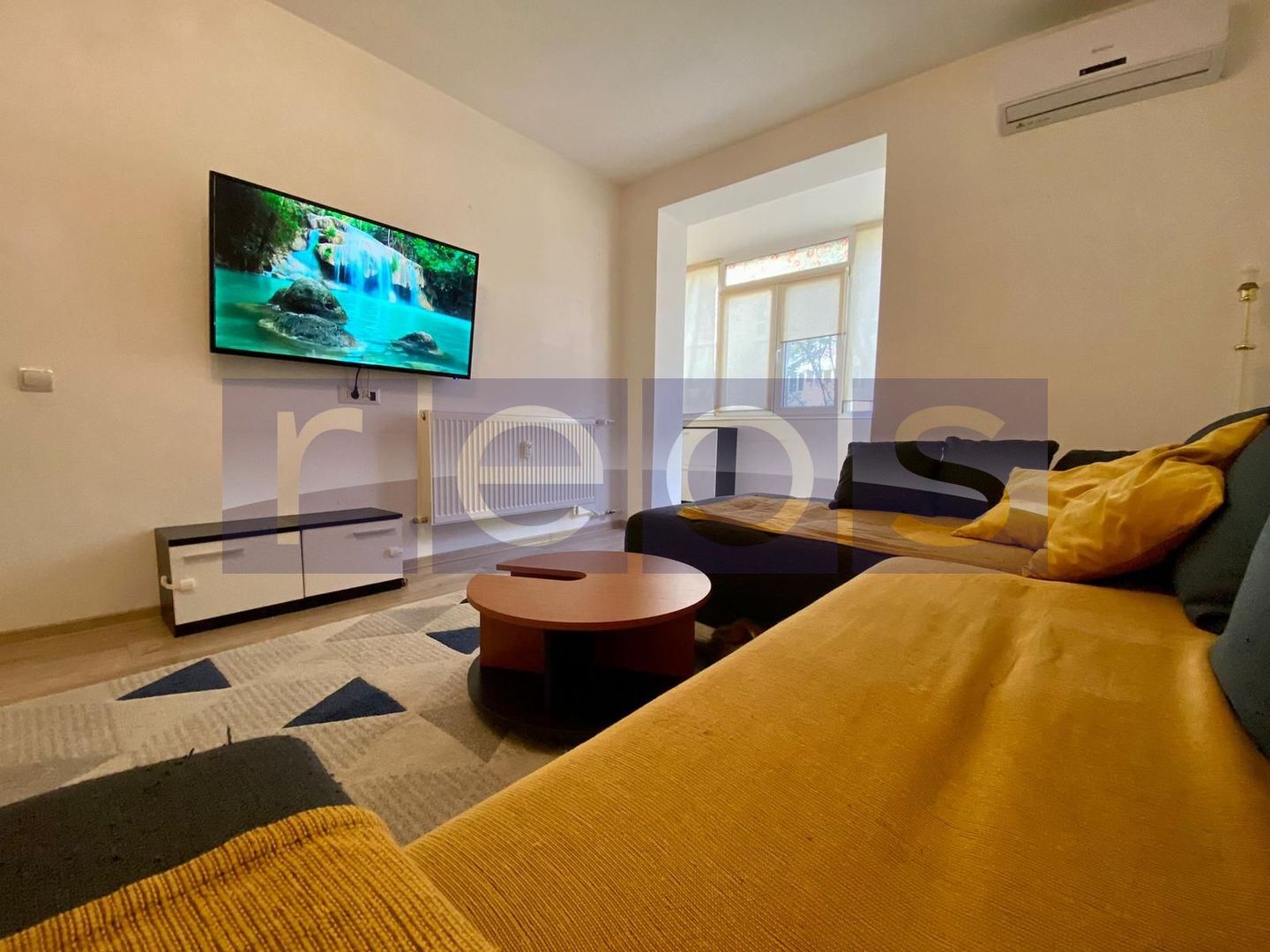 VANZARE APARTAMENT 2 CAMERE RENOVAT DUBLU VEDERE 55MP ZONA  TITAN/BALTA ALBA - Poză 1