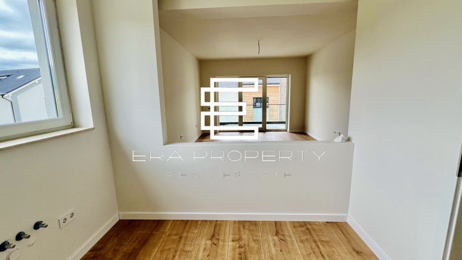 Apartament  54 mp/ ETAJ 1/zona Aeroport /Sibiu - Poză 2