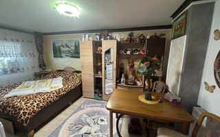 APARTAMENT 2 CAMERE PARTER CAMPULUNG GRUI - Poză 2