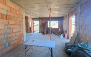 Duplex | La roșu | Zonă liniștită | Curte proprie - Poză 8