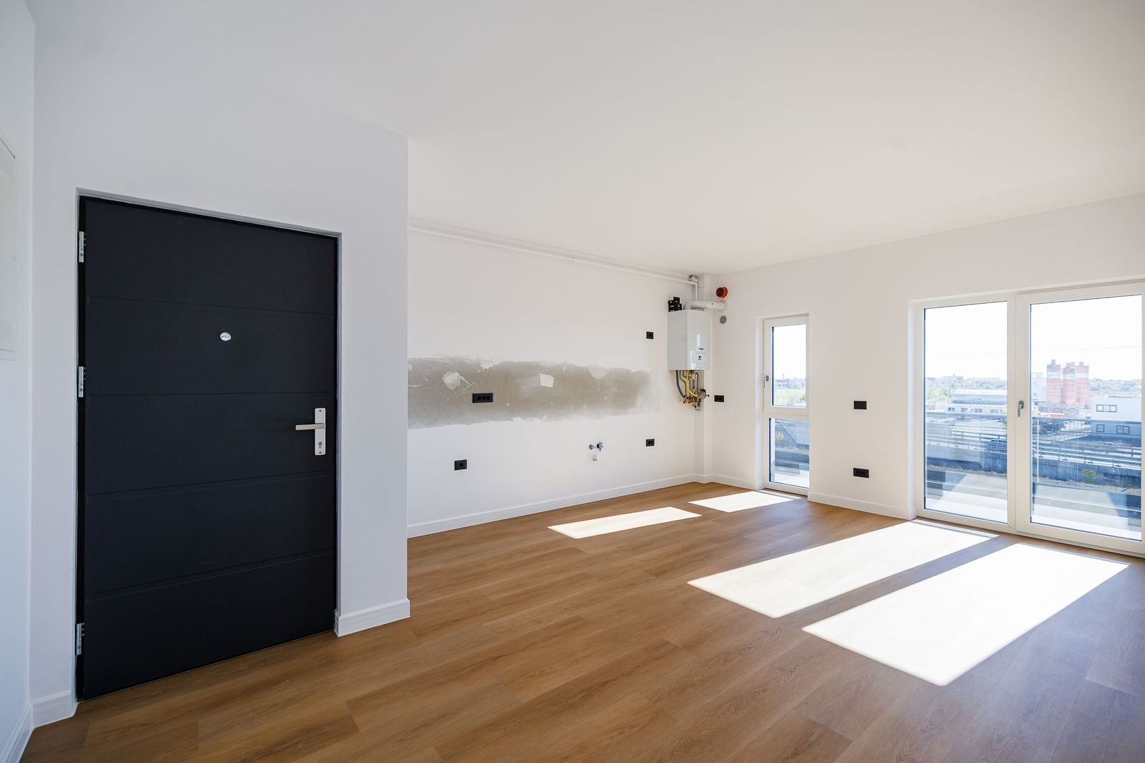 Apartament tip penthouse 2 camere | Terasa 41 mp | Mehala | Comision 0 - Poză 2