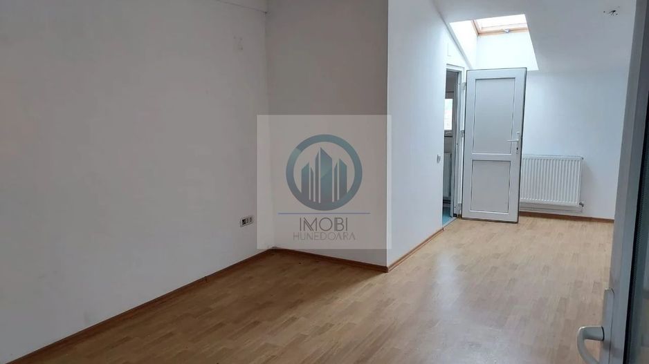 Cladire la cheie 2 ap si 8 garsoniere Deva cartier Grigoresc 495 mp - Poză 11