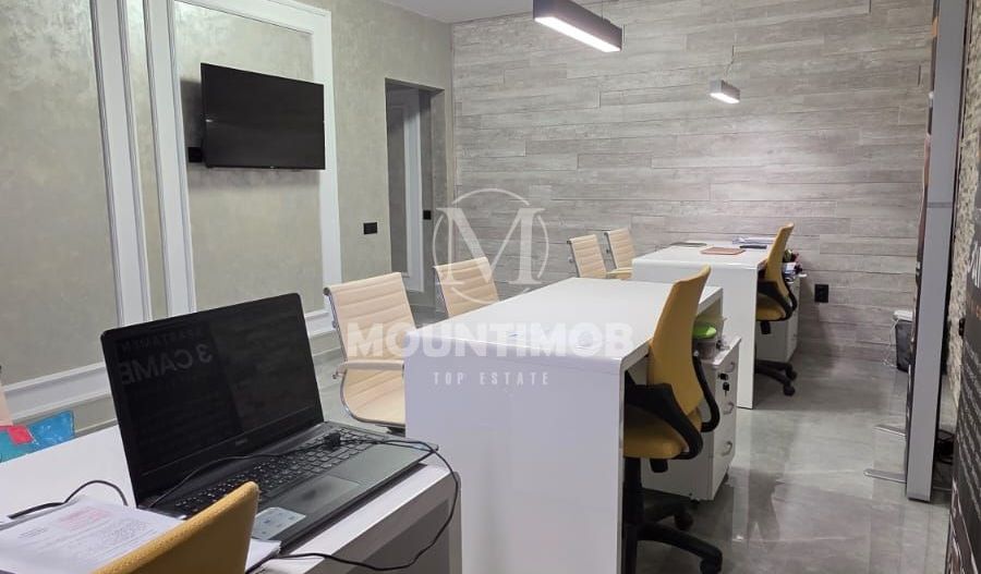 Birou Utilat si Mobilat, loc de parcare, Tractorul/Brasov - Poză 4