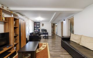 Casă cu teren de 634 mp și beci | Calea Câmpulung, Pitești - Poză 9