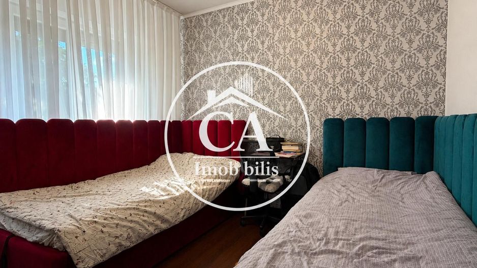 Apartament de închiriat cu 3 camere în zona Rogerius, Oradea - Poză 3