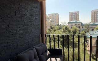 Apartament decomandat 3 camere | Cosmopolis | Parcare - Poză 2