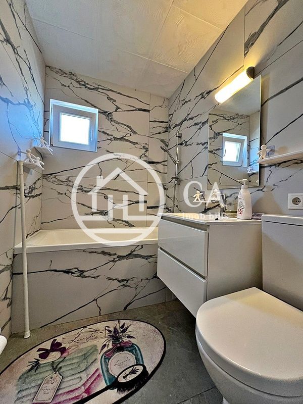 Apartament de închiriat cu 3 camere în zona Rogerius, Oradea - Poză 9