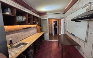 Apartament 3 camere Decomandat, et. 1, bulevard GARA - 139,900 EURO - Poză 3