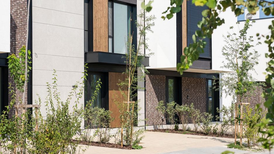 Vila tip UV02 mobilata complet in Amber Forest-prima inchiririere - Poză 3