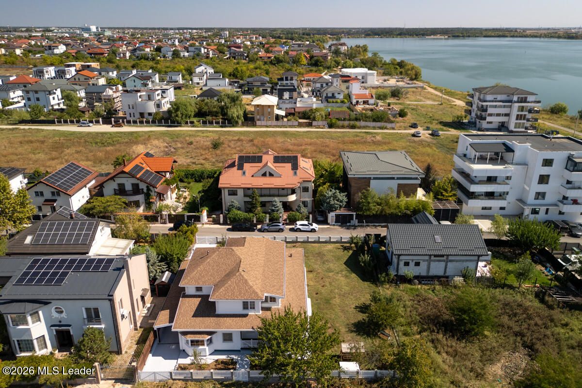 Pantelimon - Lebada, Vila Americana 301 mp, vedere la lac, creditabila - Poză 60