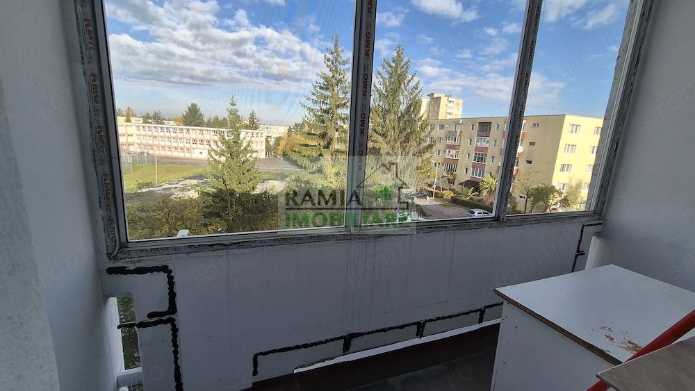Apartament 3 camere, 67 mp, etaj 3/4 – Astra, zona Planete - Poză 8