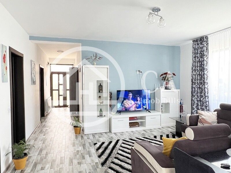 Casă de vanzare cu 4 camere in Cartierul Tineretului, Oradea - Poză 3