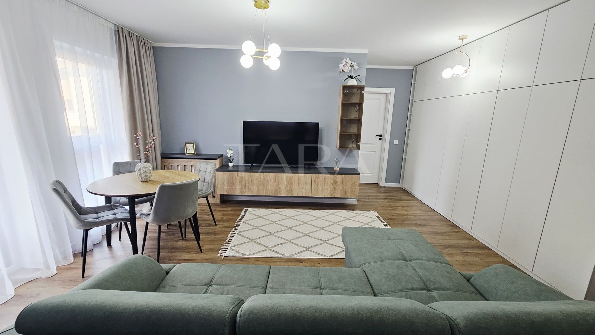 Apartament cu 2 camere, 49 mp + balcon 6 mp, Florești. - Poză 1