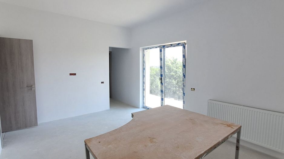 Dragomiresti Deal, casa 4 camere, utilitati individuale, STB la 400 m - Poză 10