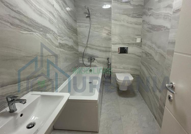 Apartament decomandat de 52 mp, etaj 2, vedere la lac, Iași - Poză 3