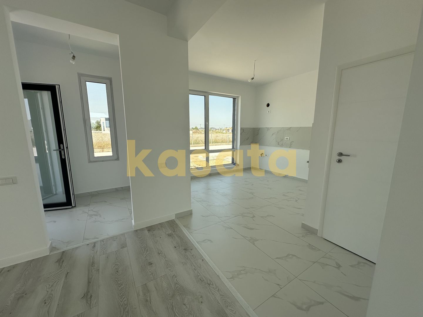 Casă pe parter | 4 camere | Domnești 🏡 - Poză 5
