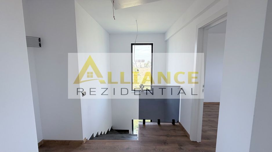 Casa Individuala - 4 camere - 2 bai - 425mp teren - Poză 18
