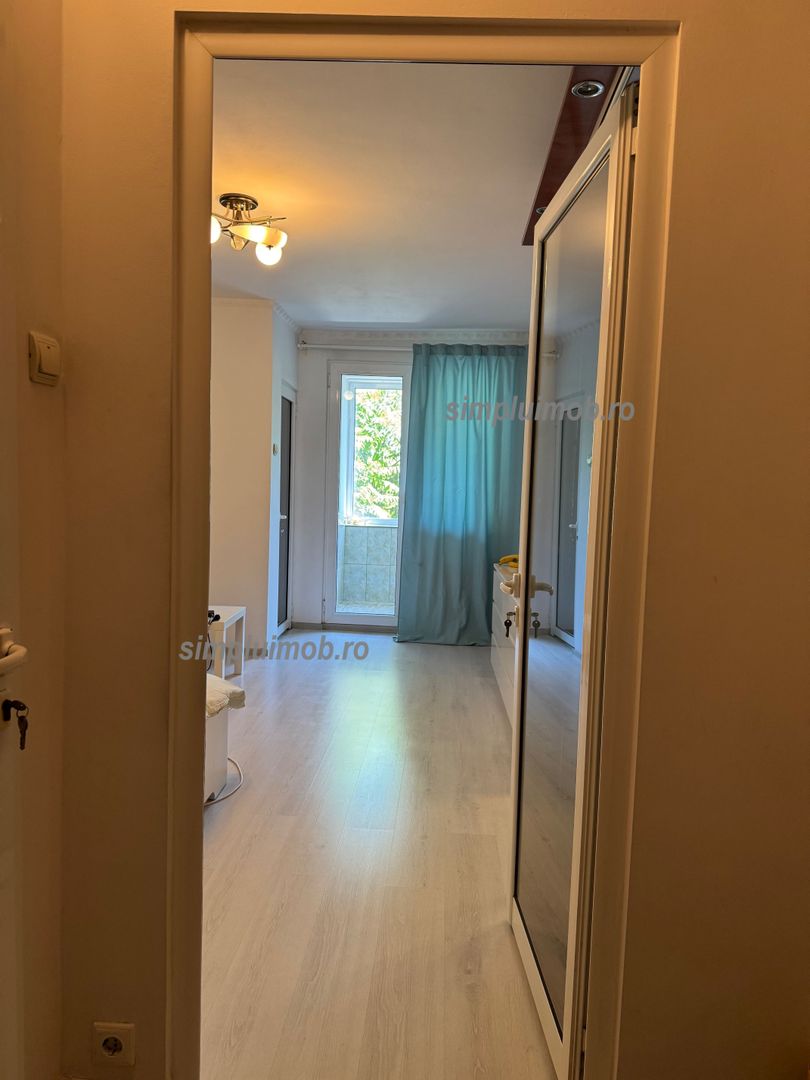 Garsonieră 33 mp la 2 minute Metrou Titan bloc mixt etaj 3 - Poză 6