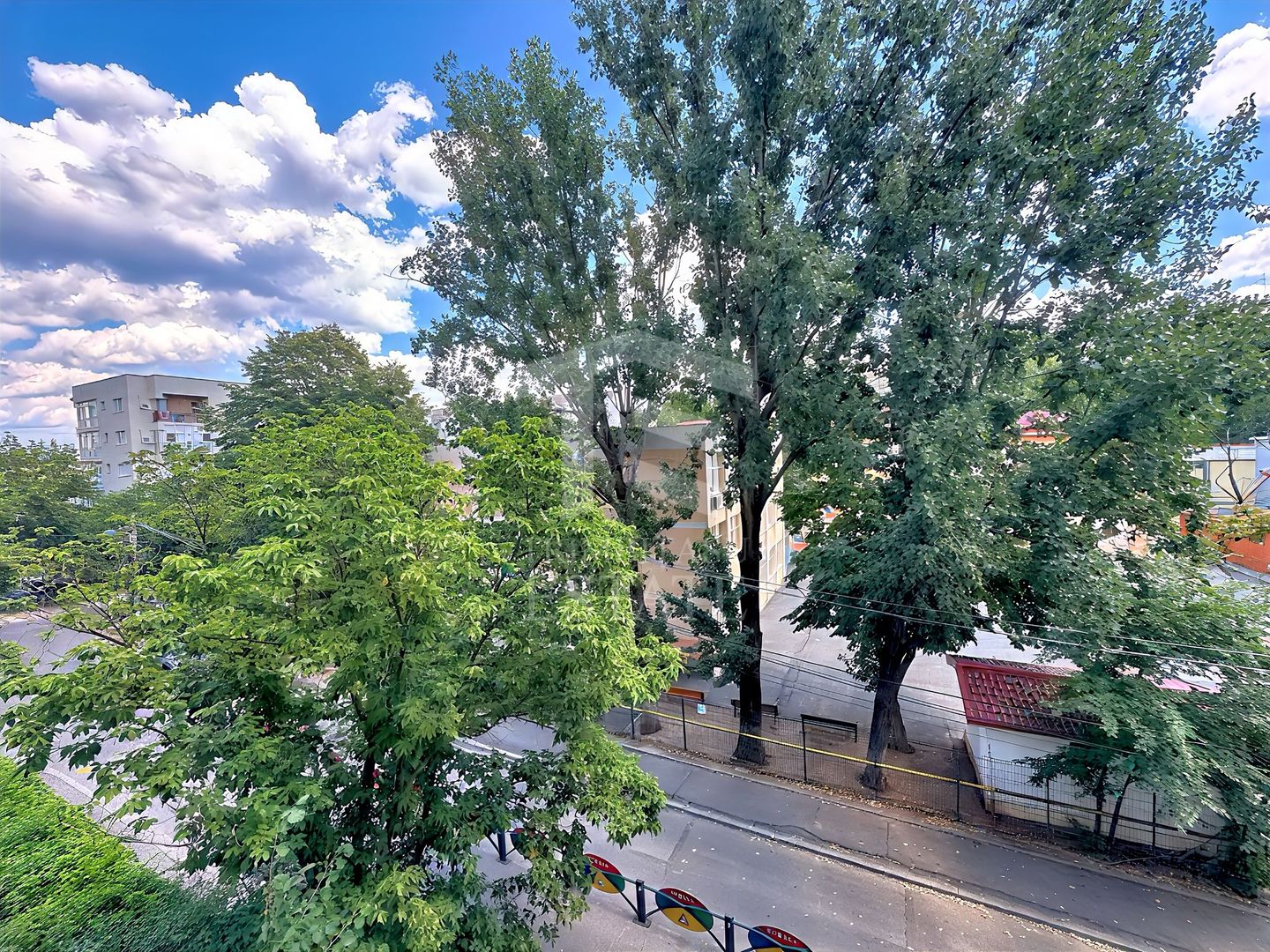 3 camere et 3 bloc 1981 2 băi Centrală proprie Metrou Gorjului 7 min - Poză 21