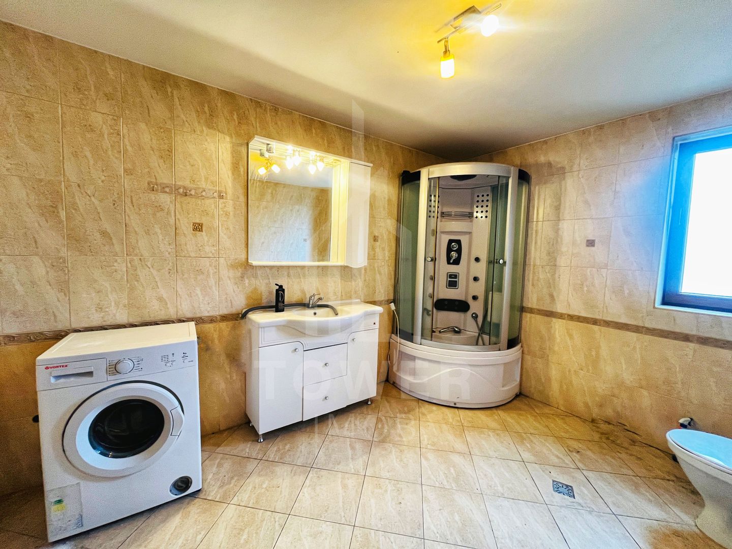 Casă de închiriat-Veterani - Poză 20